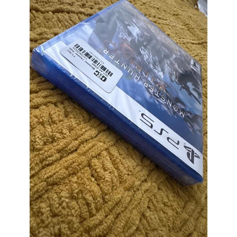 Capcom‎ Monster Hunter Wilds PlayStation 5 One Size Blue New Action RPG PS5 Game